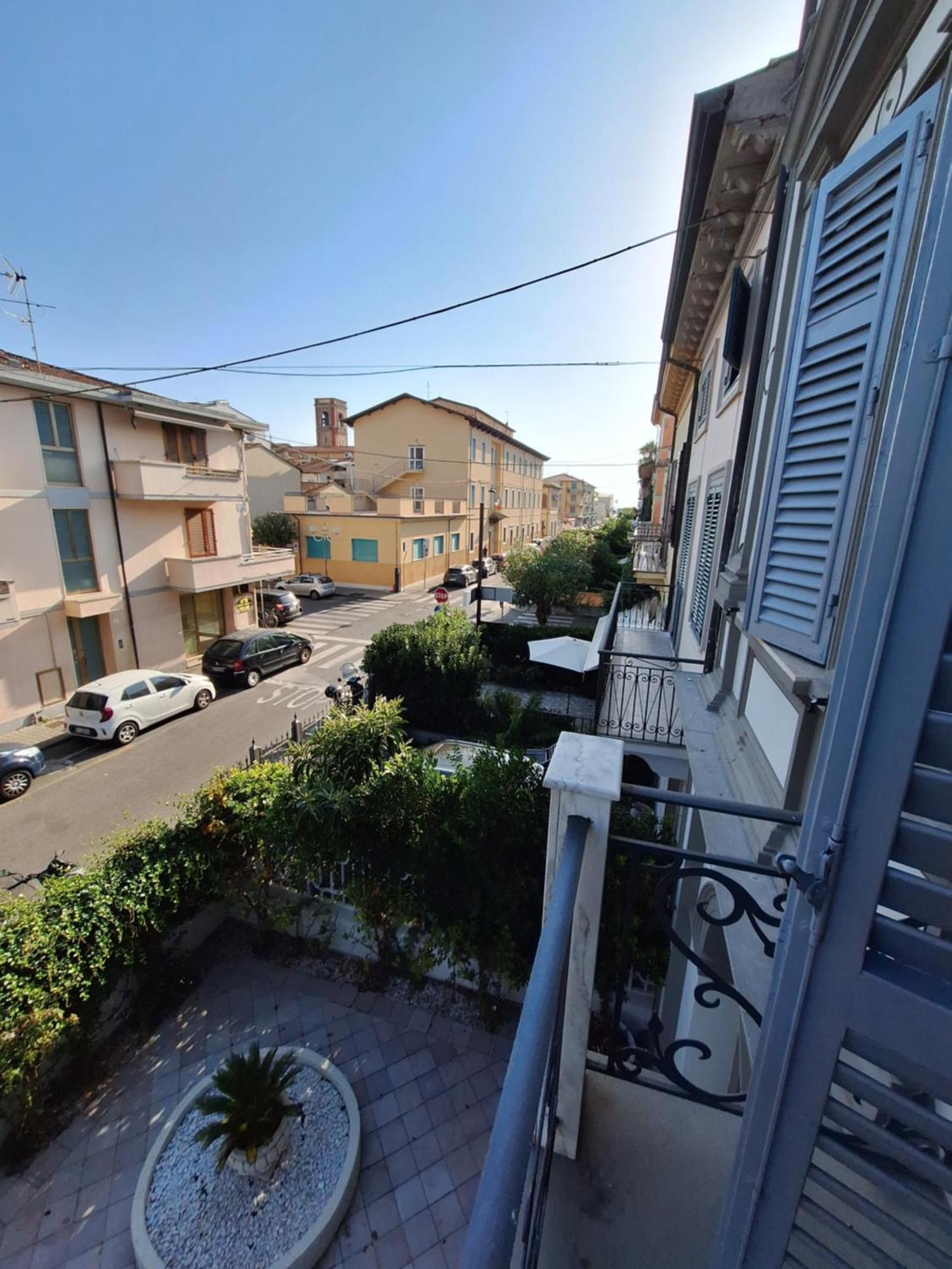 Casavacanza Villa D Funny فياريجيو المظهر الخارجي الصورة